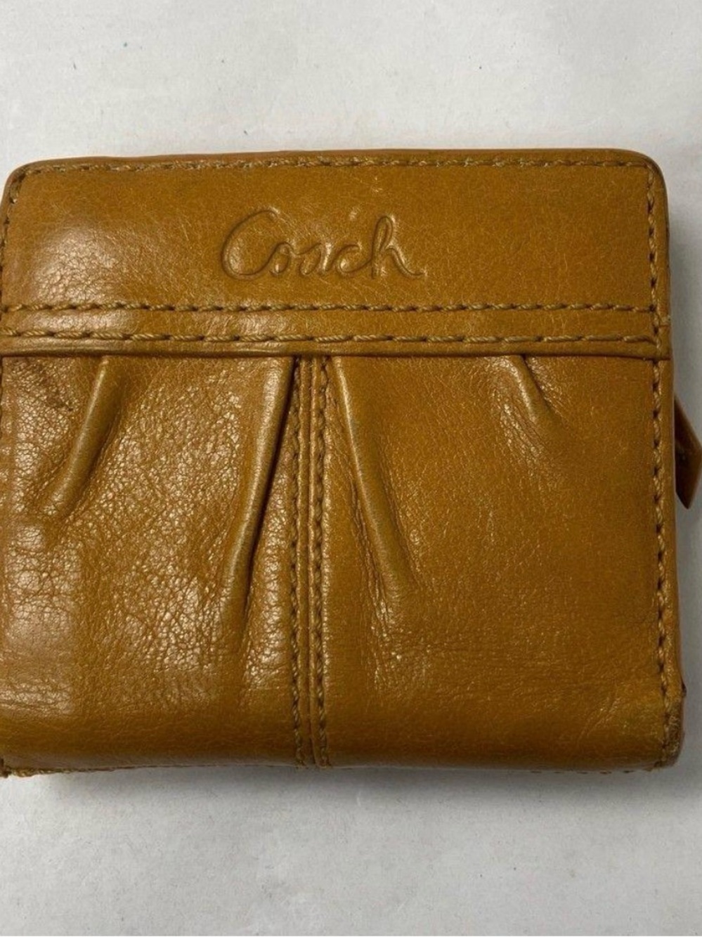 Coach Men's Leather Bifold Wallet - Tan Brown